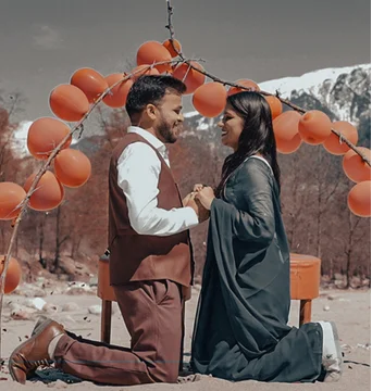 Baloons Decoration for Couple Prewedding Shoot